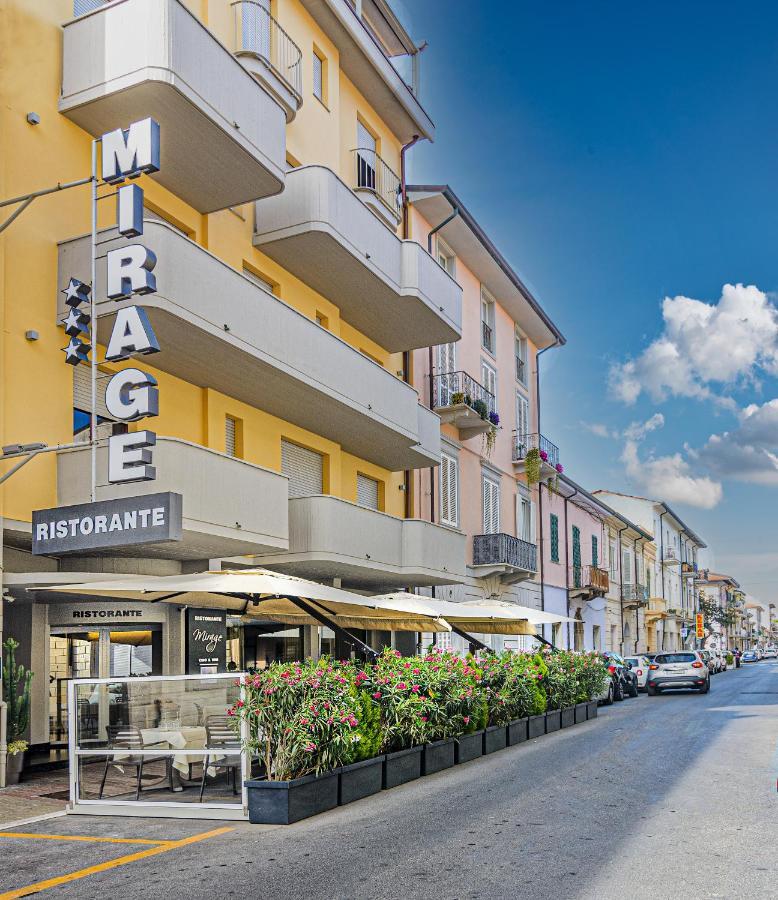 Hotel Mirage Viareggio Esterno foto