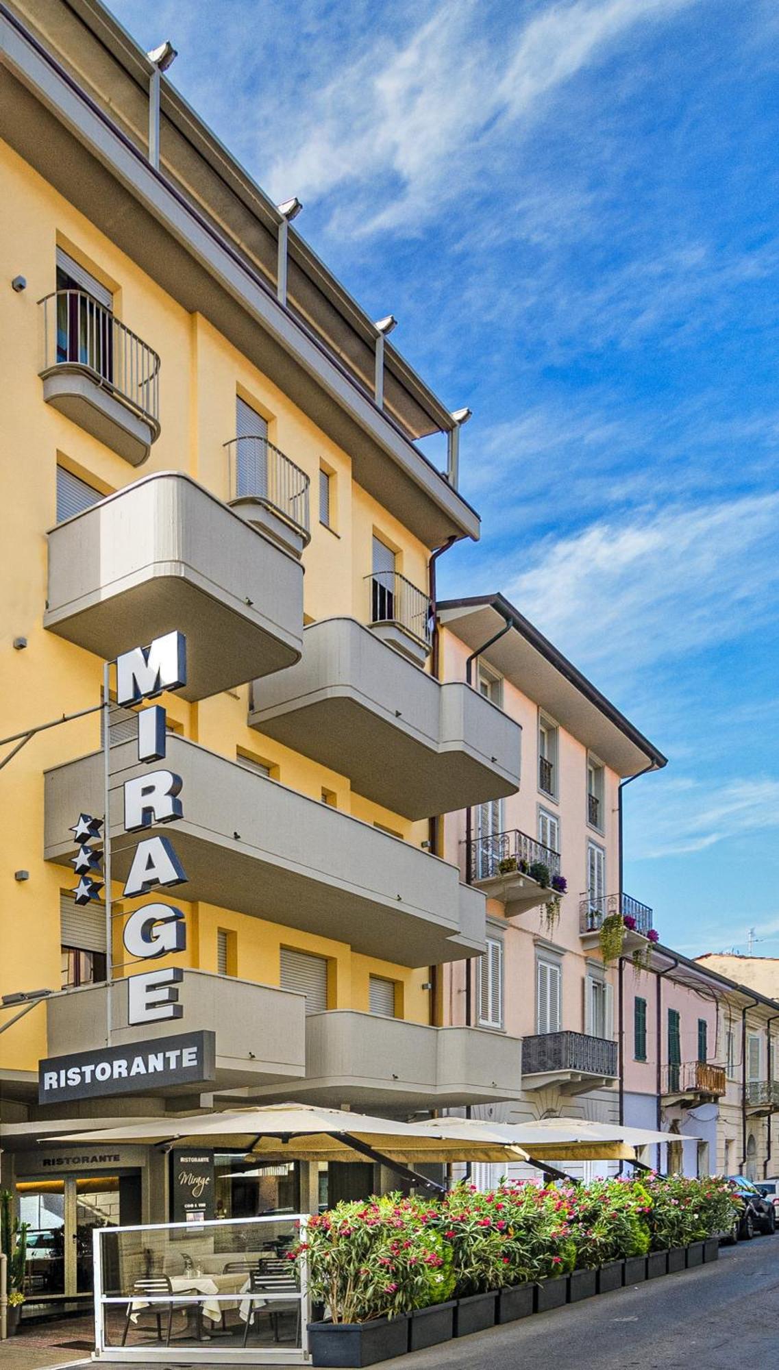 Hotel Mirage Viareggio Esterno foto