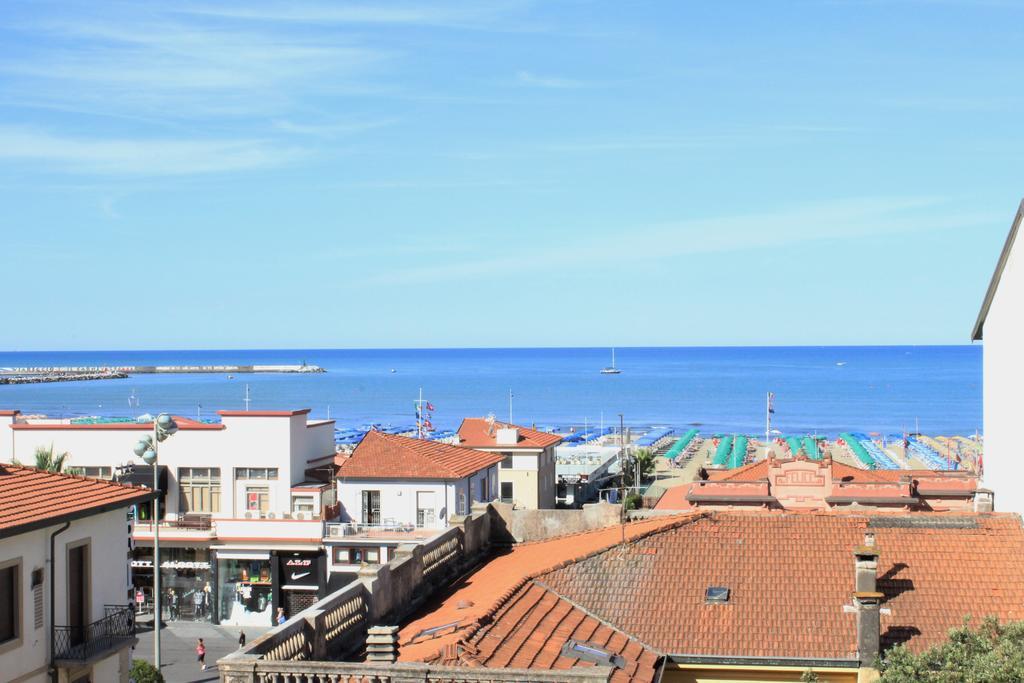 Hotel Mirage Viareggio Esterno foto